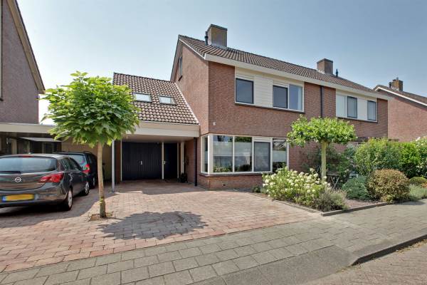 Woning Leeuwerik 32 Raalte