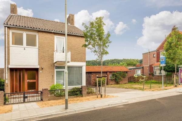 Woning Essendijk 30 Geulle