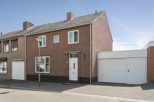 Woning Steegstraat 8 Horn