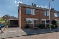 Woning John F. Kennedystraat 24 Heinenoord