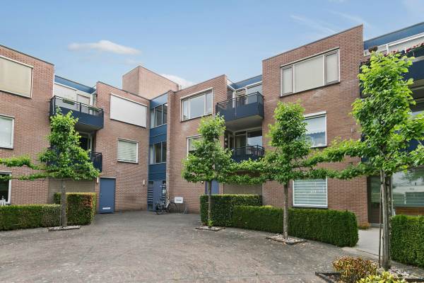 Woning van Heeckerenweg 48 Goor
