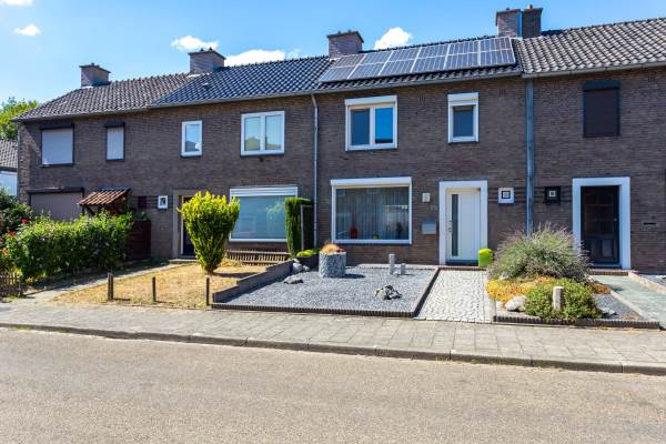 Woning Rafaëlstraat 25 Geleen