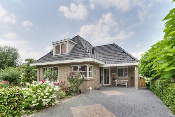 Woning Nieuwstraat 1 Daarlerveen