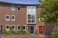 Woning Ko van Dijkplein 43 Den Haag