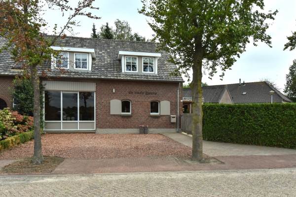 Woning Vestdijk 64 Oost West en Middelbeers