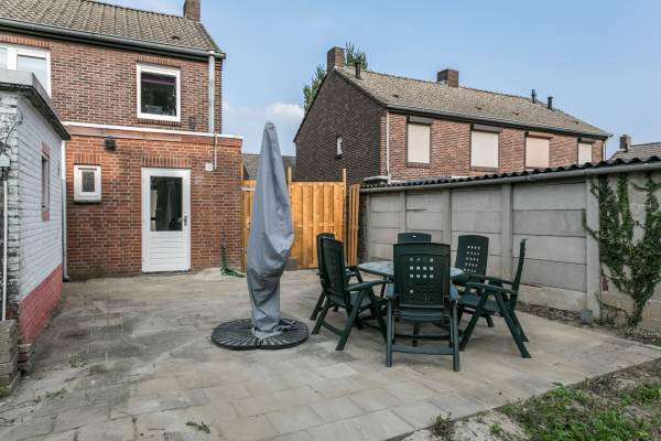 Woning Dwarsstraat 24 Nuth - Oozo.nl