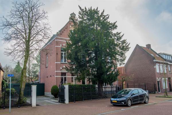 Woning Hoogstraat 112 Roosendaal