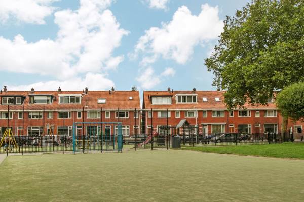 Woning Burgemeester Ter Laanplantsoen 6 Zaandam
