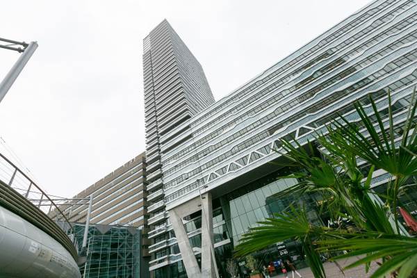 Woning Anna van Buerenplein 111 Den Haag