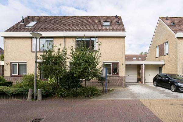 Woning Van Houtenstraat 18 Naaldwijk