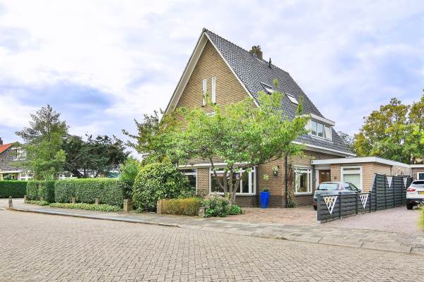 Woning Raadhuislaan 26 Hoofddorp