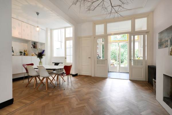 Woning Koningin Emmakade 130 Den Haag