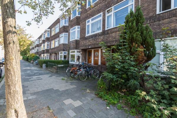 Woning E. Thomassen à Thuessinklaan 23 Groningen