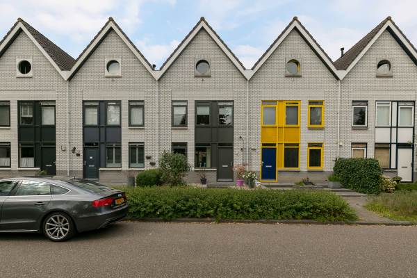 Woning George Formbystraat 9 Almere