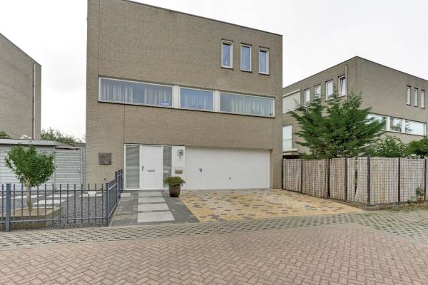 Woning Nienoordlaan 40 Spijkenisse