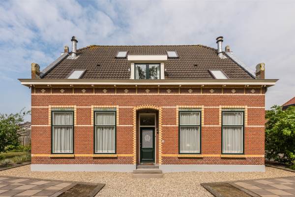 Woning Raadhuisstraat 40 Zuidland