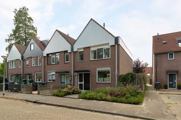 Woning Kraaienest 27 Hellevoetsluis