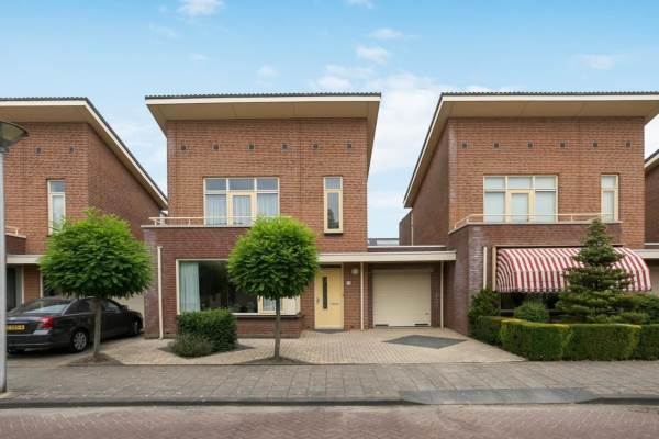 Woning Turfweide 13 Hellevoetsluis