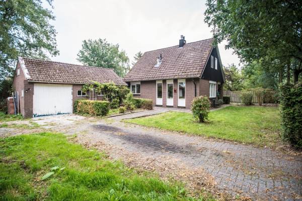 Woning Verbindingsweg 25 Veelerveen