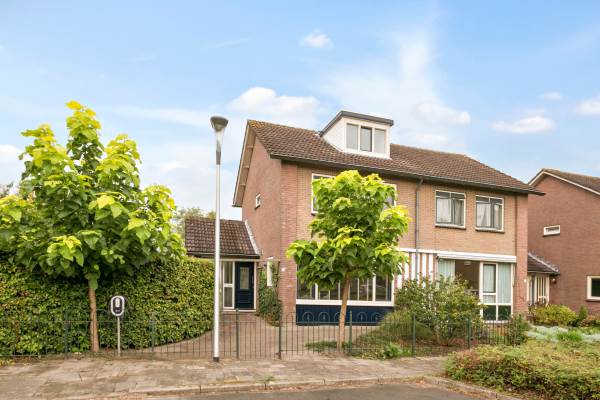 Woning Laarmanskamp 56 Schalkhaar