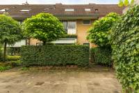 Woning Dr. Schoutenlaan 8 Woerden