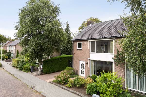 Woning Pastoor van Ierlandstraat 7 Oss