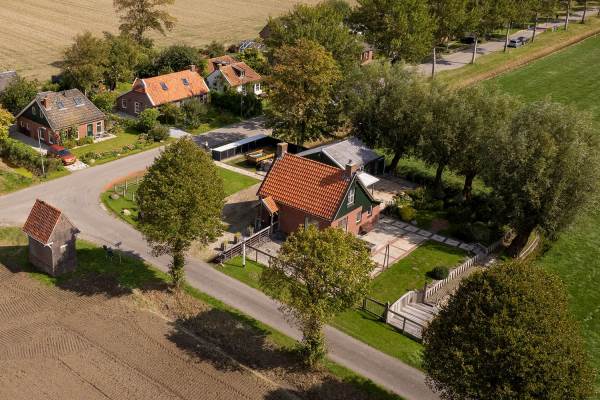 Woning Hoofdweg 12 Zuurdijk - Oozo.nl