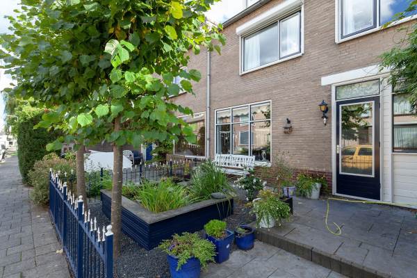 Woning Ds. van Couwenhovelaan 109 Bergschenhoek