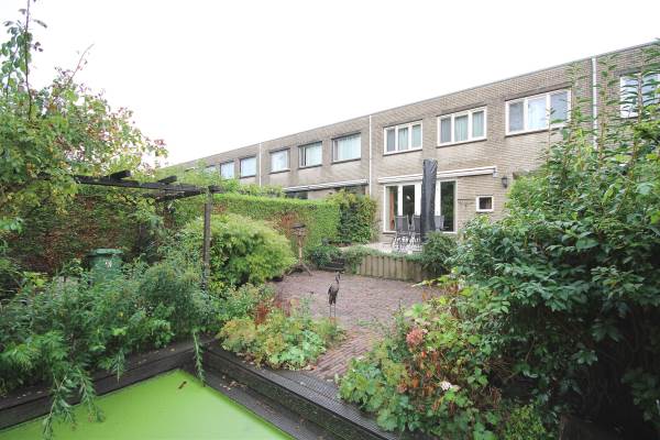 Woning Filips van Bourgondiëstraat 56 Alphen aan den Rijn