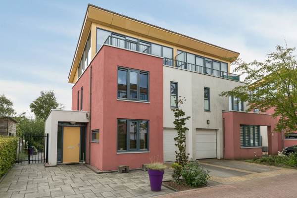 Woning Het Eiland 10 Oss