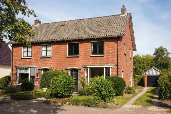 Woning Witmoesdijk 5 Rijssen