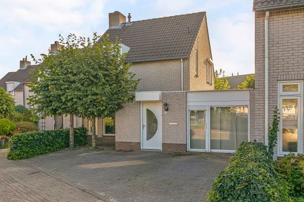 Woning Adriaan Brouwerlaan 22 Oosterhout Nb
