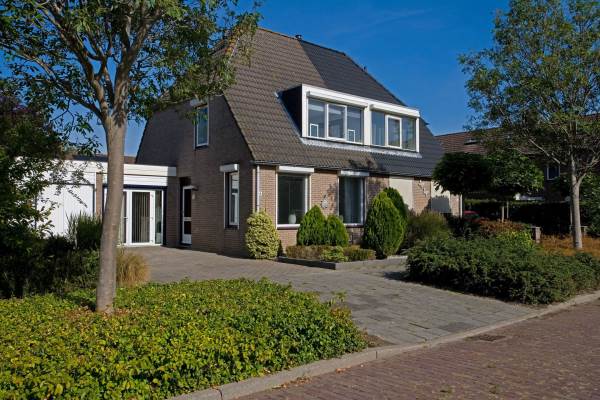 Woning R&#2 4 Kruiningen