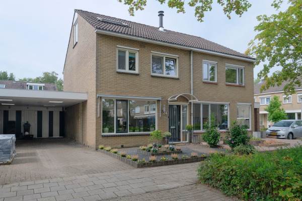 Woning Burcht 24 Almelo