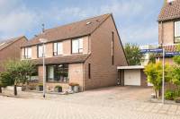 Woning Jacobus J W Boezemanstraat 10 Schiedam