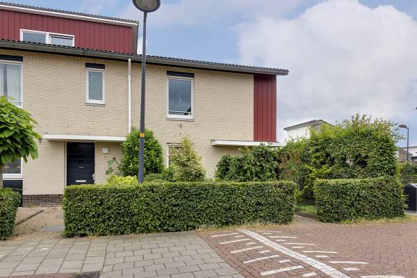 Woning Atletiekstraat 34 Hoofddorp