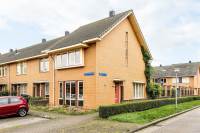 Woning Pieter Kuhnweg 16 Almere
