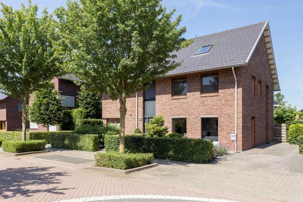 Woning Black Alicante 72 Huissen