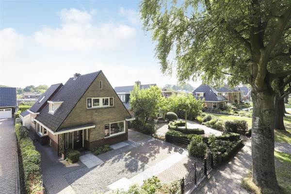 Woning Parallelweg 17 Emmen