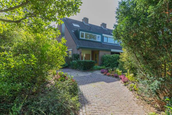 Woning Abraham van der Hulstln 24 Bennebroek