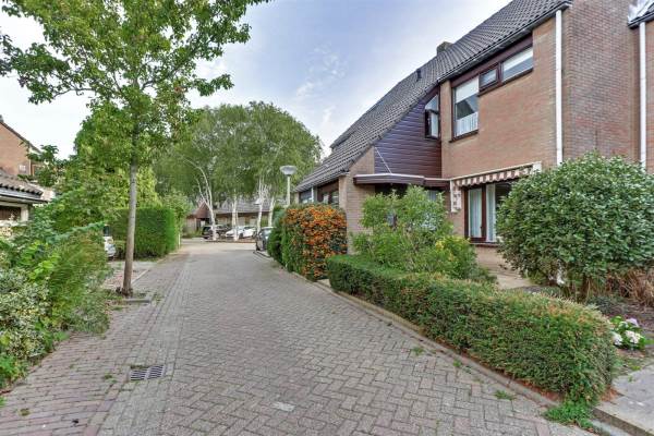 Woning Noten-bogerd 59 Hendrik-Ido-Ambacht