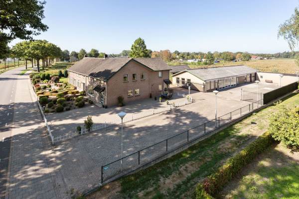 Woning Eikenlaan 11 Langenboom