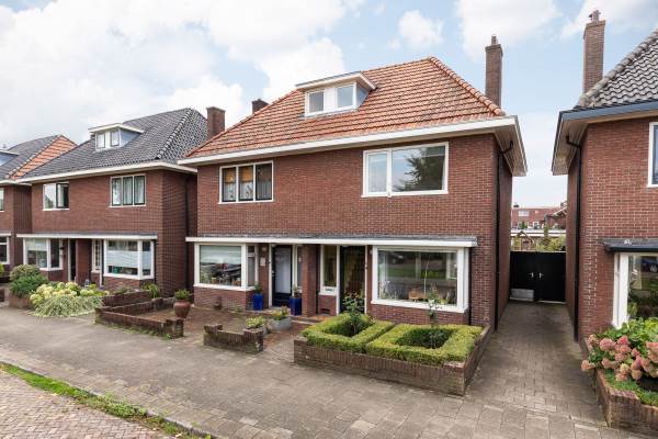 Woning Waarbekenplein 15 Hengelo