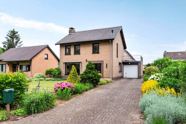 Woning Burg.van Randwijckstraat 50 Rossum Gld