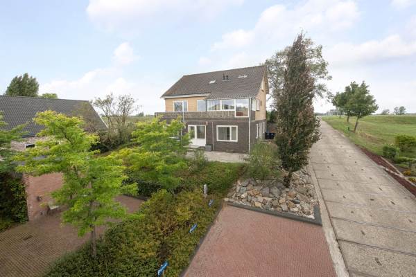 Woning Lekdijk 36 Langerak