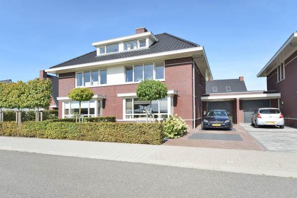 Woning Bloedkoraal 8 Zevenbergen