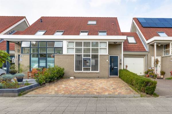 Woning F&#2 4 Zeewolde