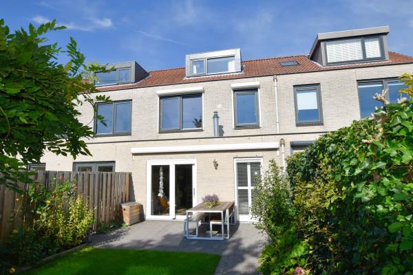 Woning Pauwenburg 110 Lelystad