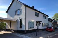 Woning sedijk 24 Hoenzadriel