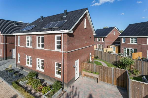 Woning Christoffelhof 1 Almelo